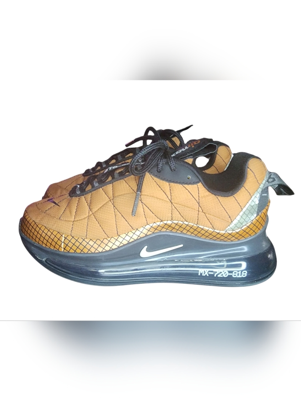 Nike Air MX 720-818 'Metallic Copper', Youth 3.5 - Picture 2 of 10